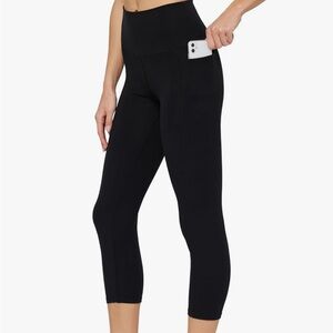 Balance Collection Black calli 22’ Capri Leggings with Pocket